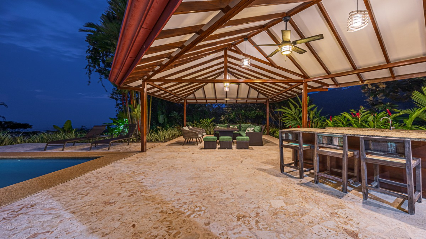 3 Bedroom Elegant Home With Guest Suite & Sweeping Ocean Views selected
