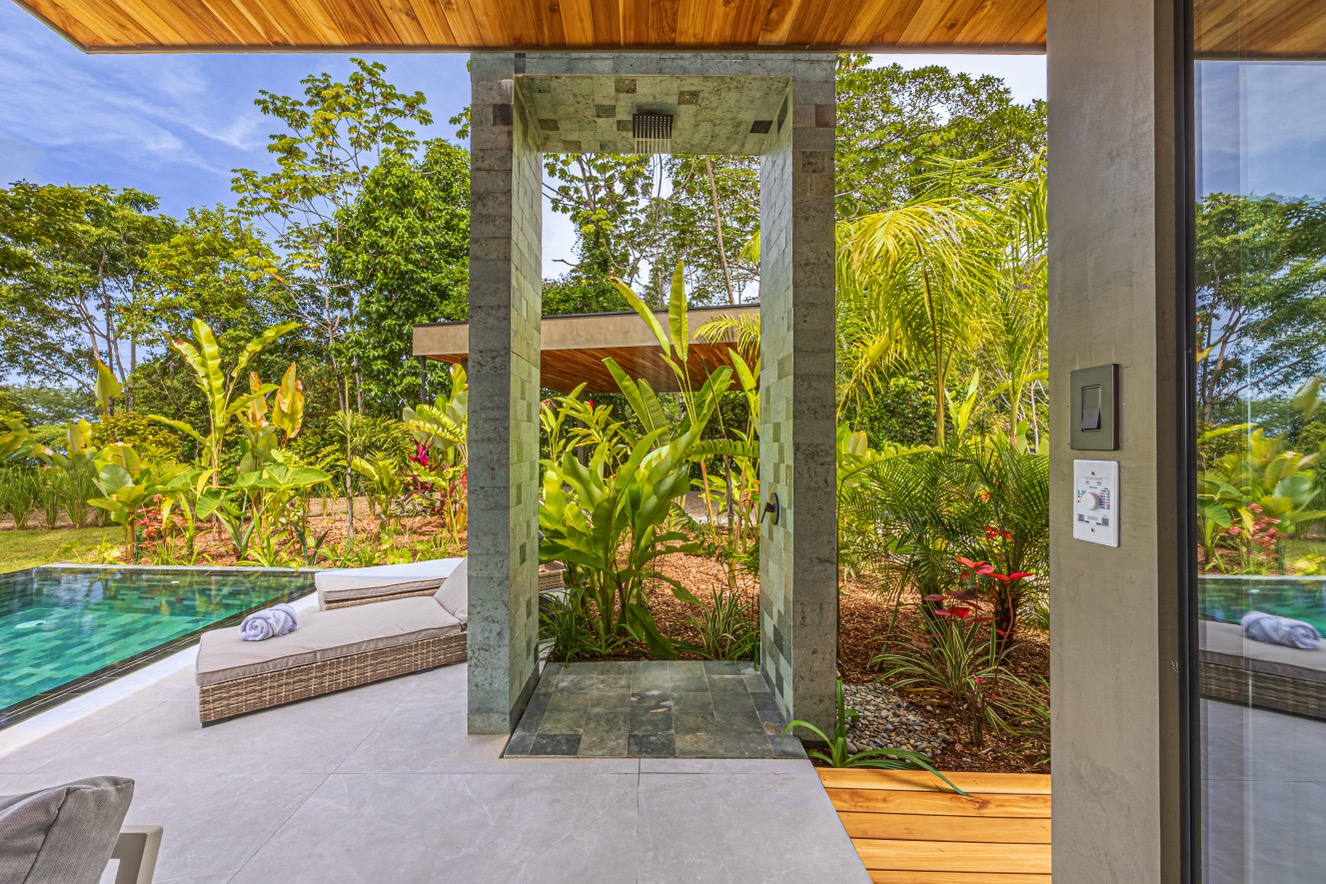 Casa Köbö – A Masterpiece of Design, Nature, and Tranquility in Playa Hermosa selected