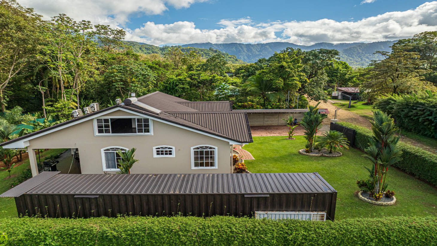 5-Bedroom Residence in Prime Uvita Location selected